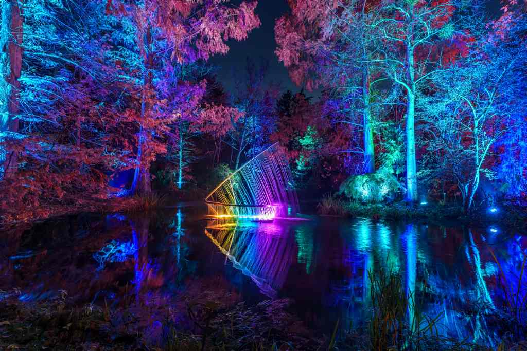 Blaue Stunde im Christmas Garden Berlin_2022_11_15